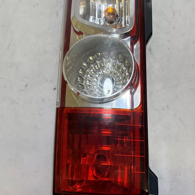 Fanale posteriore sinistro