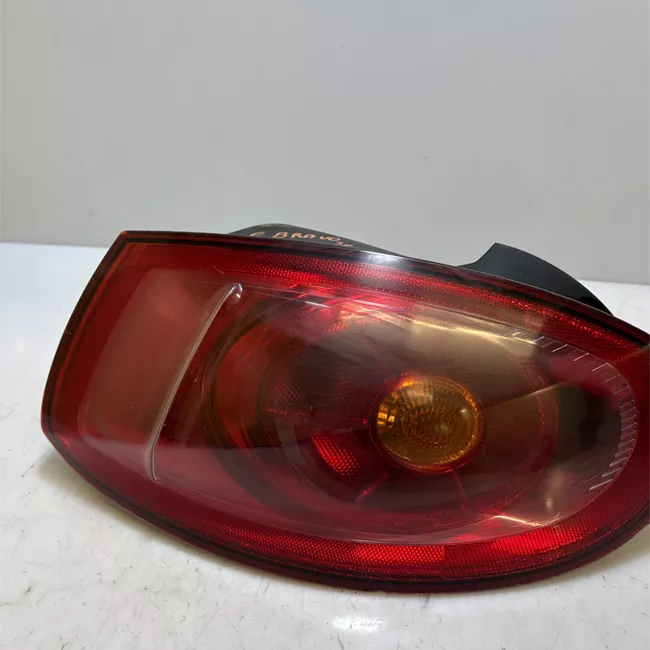 Fanale posteriore sinistro