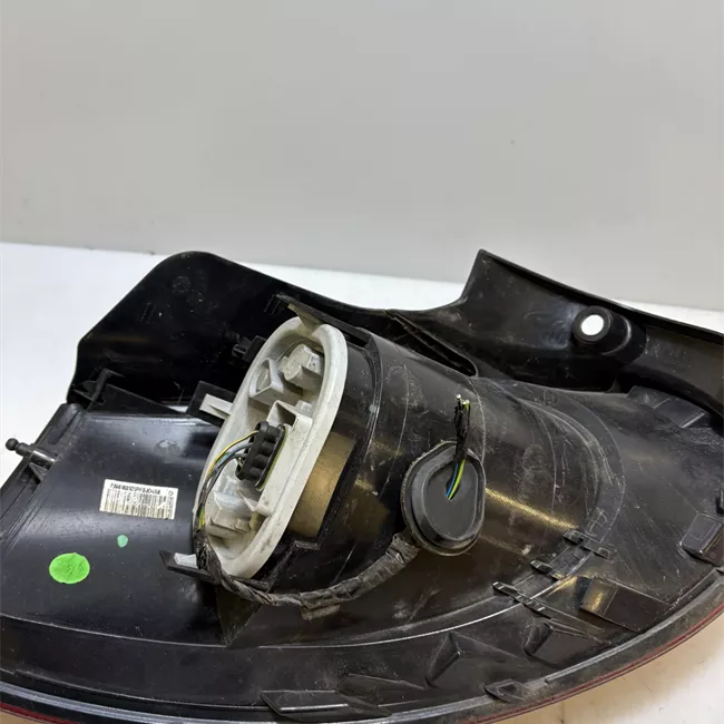 Fanale posteriore destro