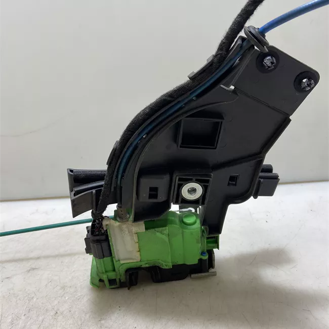 Serratura porta posteriore sinistra