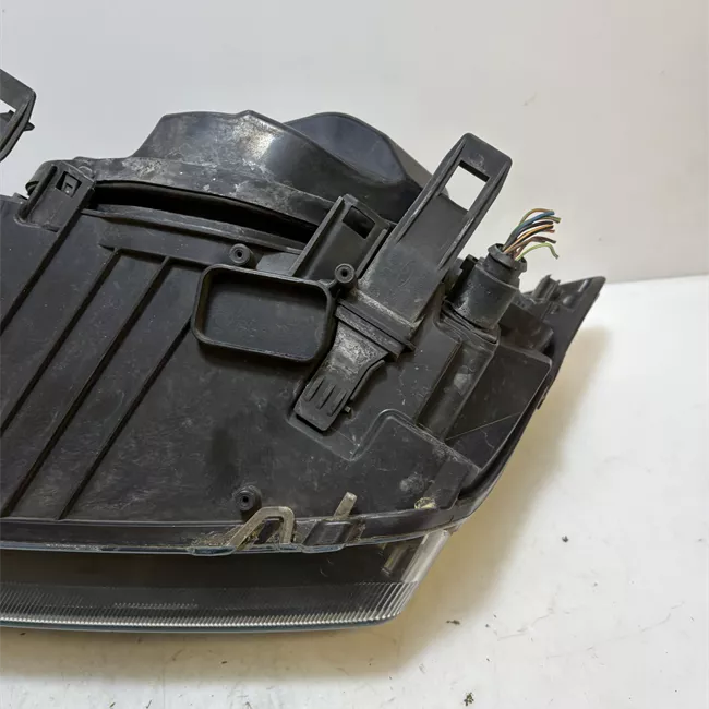 Proiettore destro con indicatore lat direz con cornice