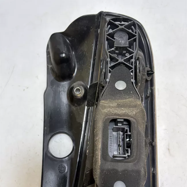 Fanale posteriore sinistro