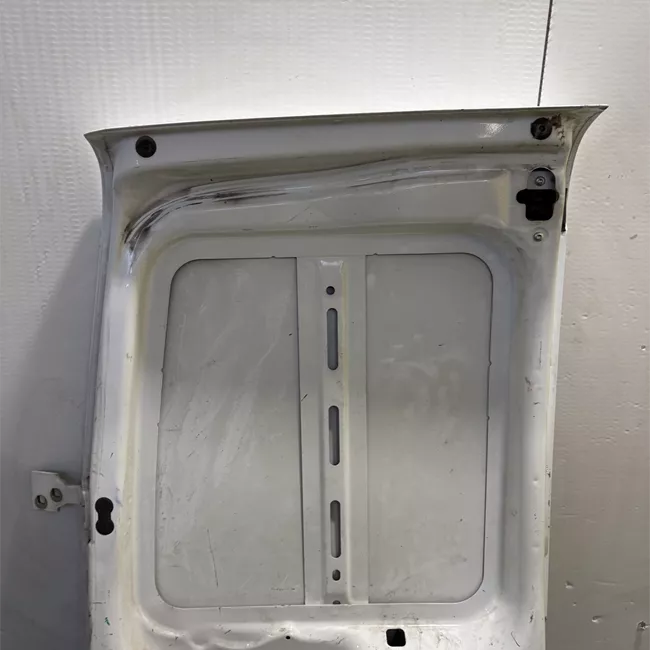 Porta carico posteriore a battente destra braccio riteg 270°