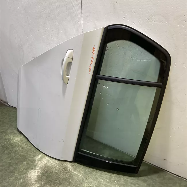 Porta posteriore destra