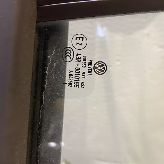 Porta posteriore destra