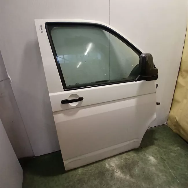 Porta anteriore destra