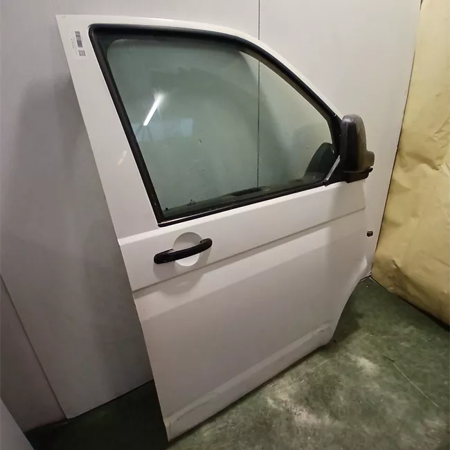 Porta anteriore destra