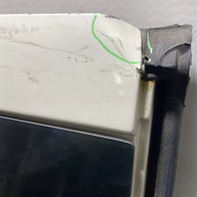 Porta carico posteriore a battente sinistra Vetrato