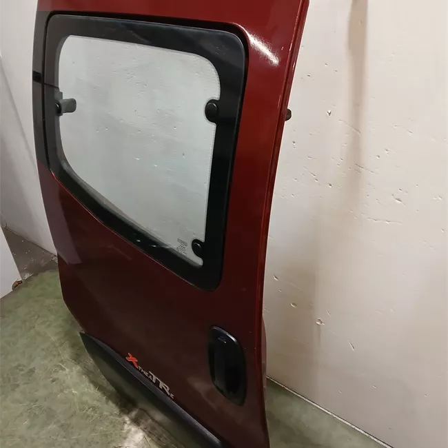 Porta posteriore destra