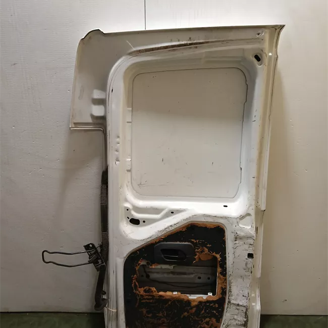 Porta carico posteriore a battente destra Lamierata