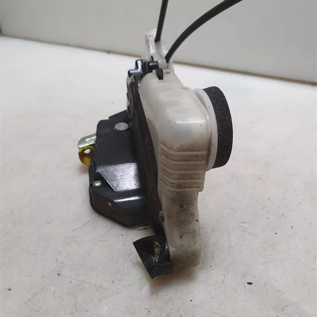 Serratura porta anteriore sinistra con chiusura centralizzata