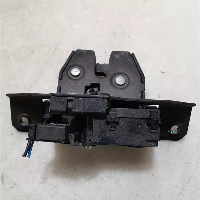 Serratura portello posteriore