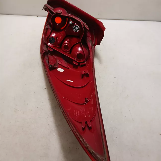 Fanale posteriore sinistro