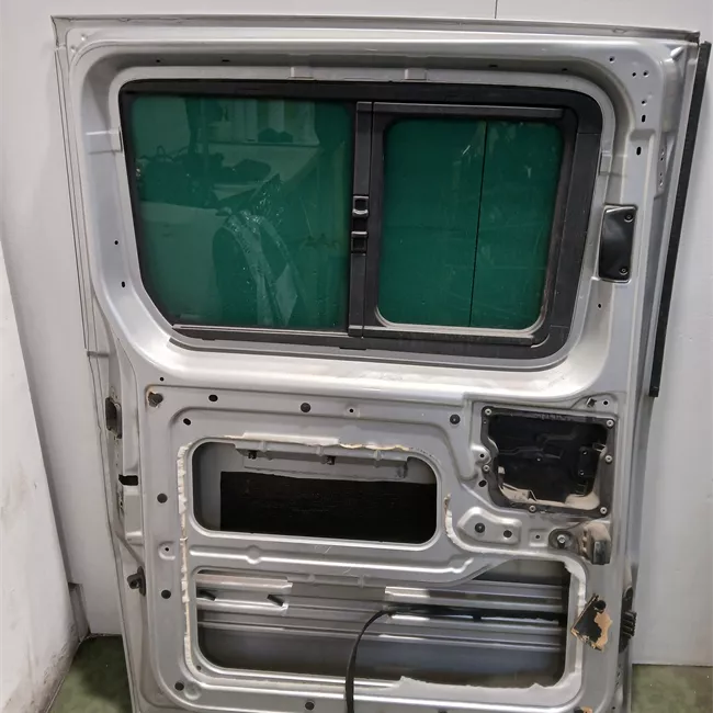 Porta posteriore sinistra Vetrata