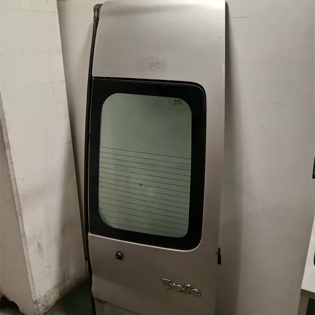 Porta carico posteriore a battente destra Vetrato con tergicristallo
