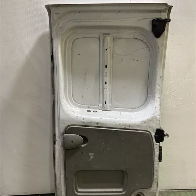 Porta posteriore destra