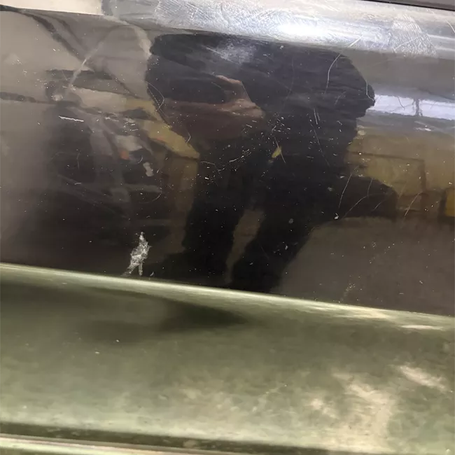 Porta anteriore sinistra