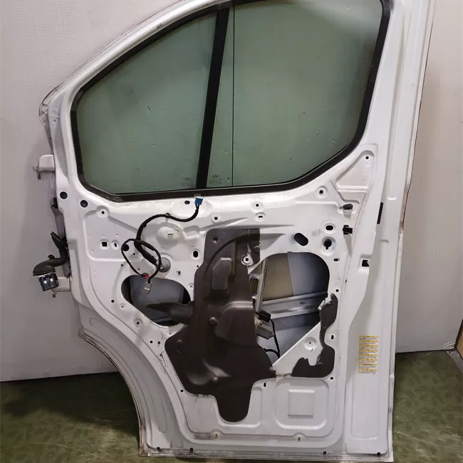 Porta anteriore destra cerchi 15