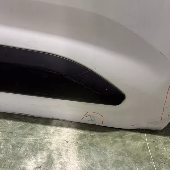 Porta anteriore destra