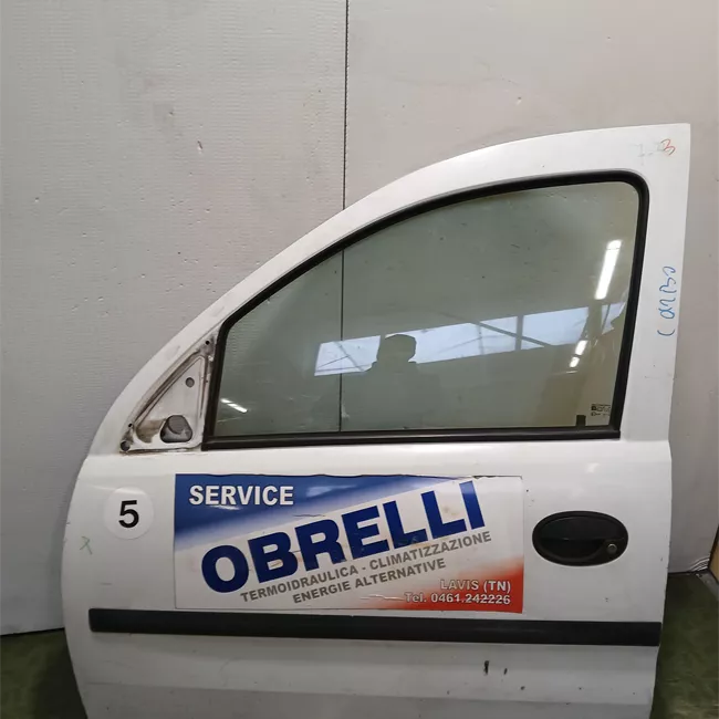 Porta anteriore sinistra