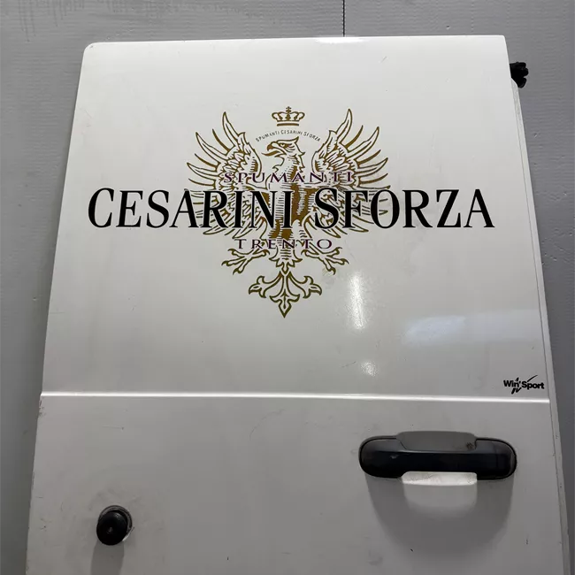 Porta posteriore destra