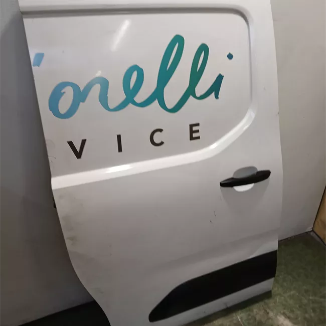 Porta posteriore destra