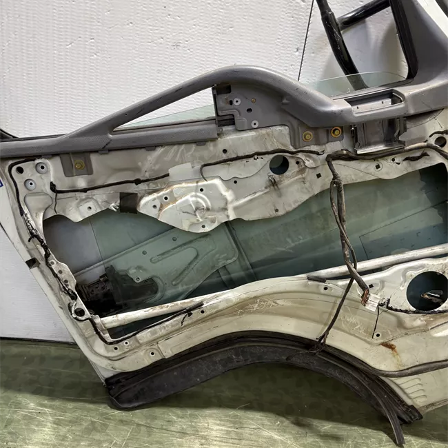 Porta cabina sinistra