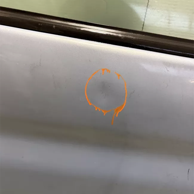 Porta anteriore destra Protezioni laterali = 75