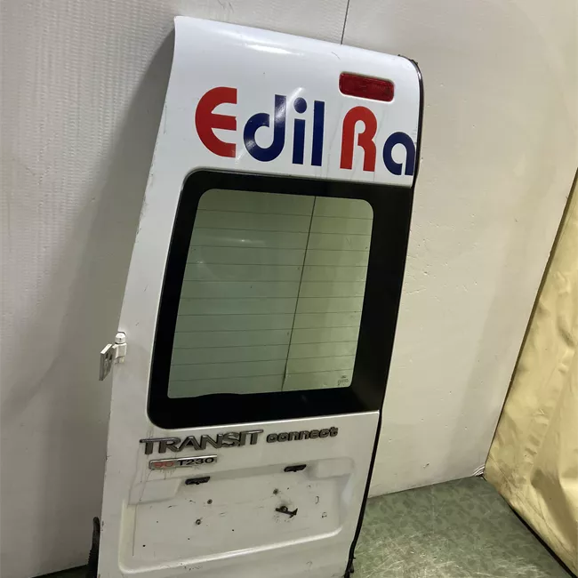 Porta carico posteriore a battente sinistra braccio riteg 270°