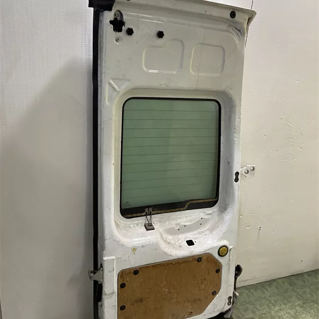 Porta carico posteriore a battente sinistra braccio riteg 270°