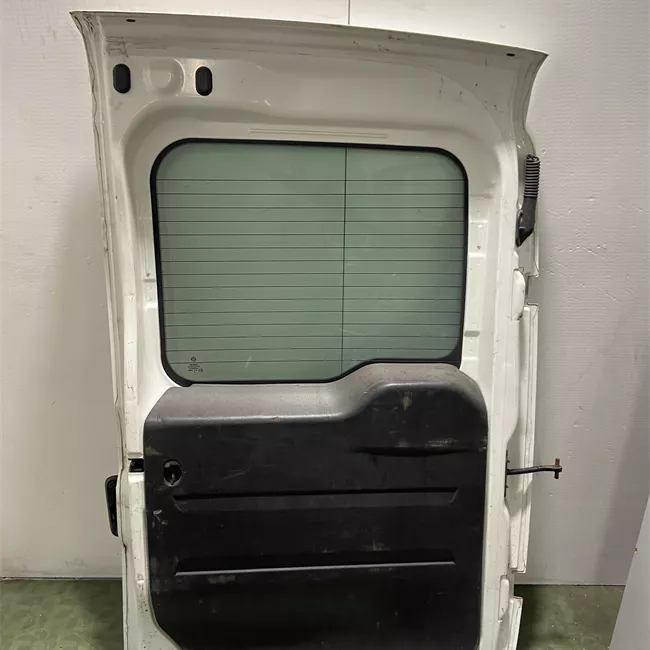 Porta carico posteriore a battente sinistra Vetrato