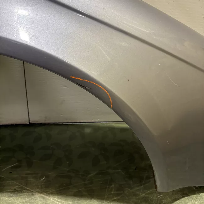 Parafango anteriore destro