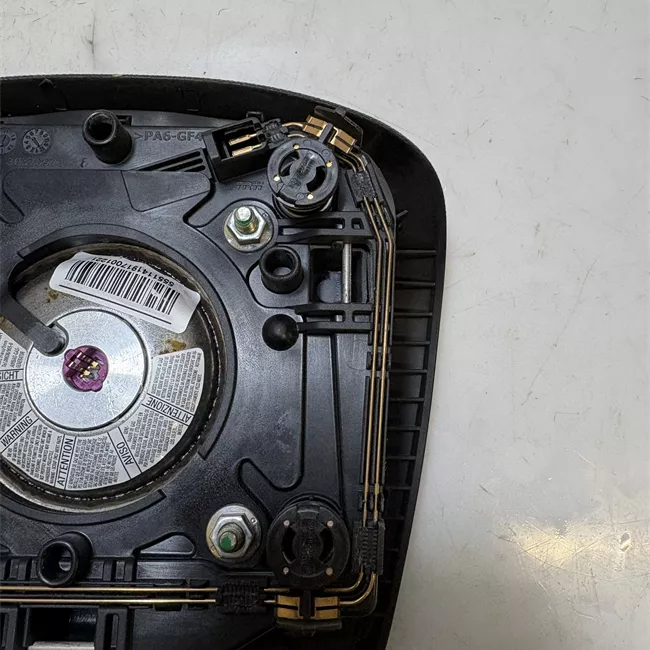 Dispositivo airbag lato guida