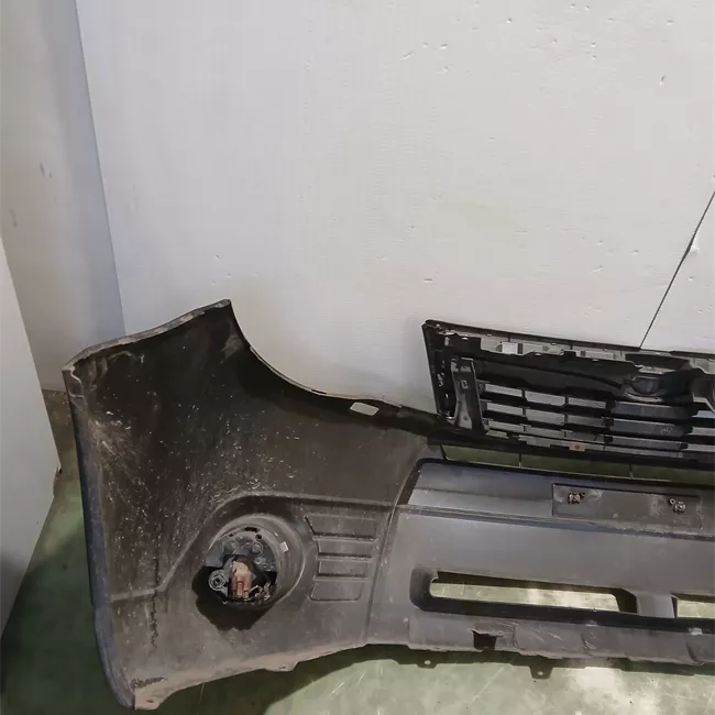 Paraurti anteriore lavafari