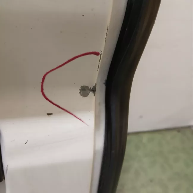 Porta carico posteriore a battente sinistra Lamierata