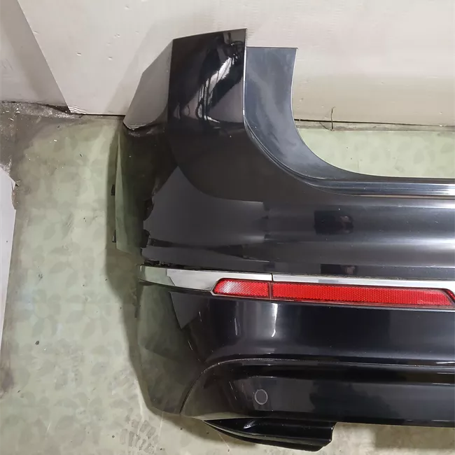 Paraurti posteriore superiore primer