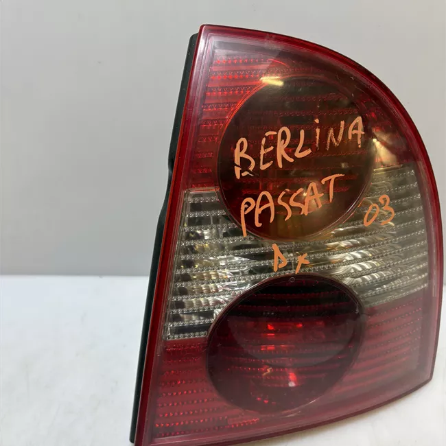 Fanale posteriore destro