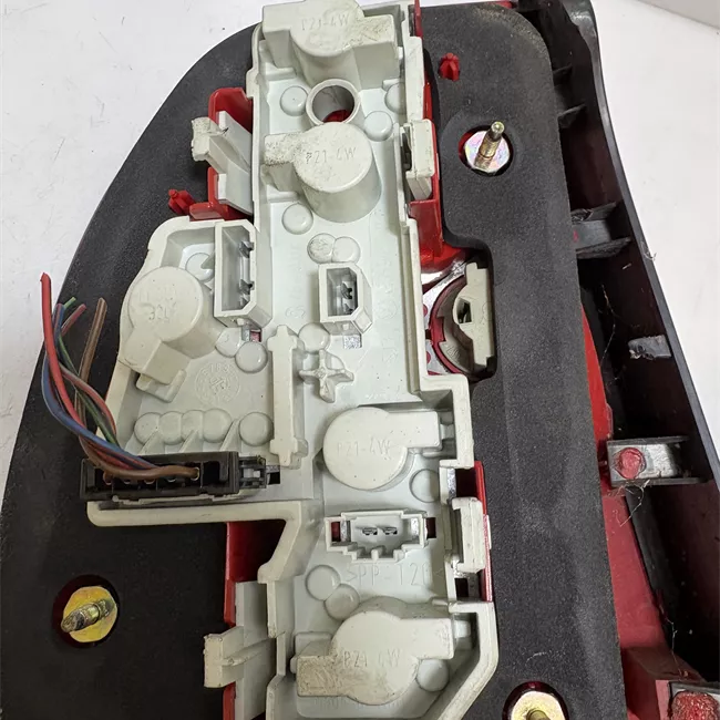 Fanale posteriore destro