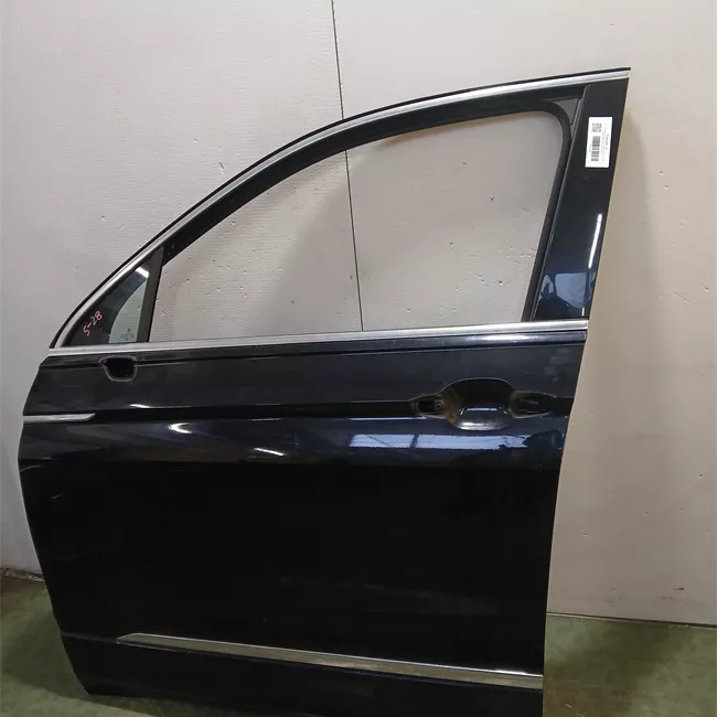 Porta anteriore sinistra