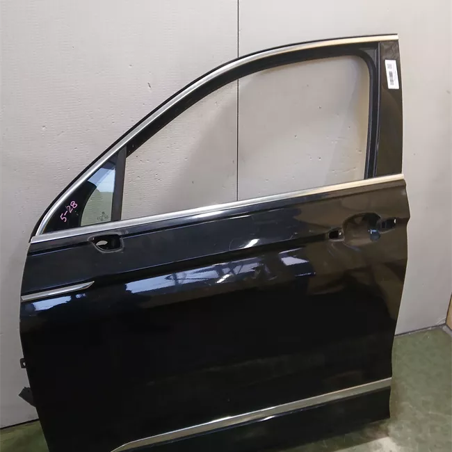 Porta anteriore sinistra