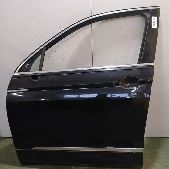 Porta anteriore sinistra