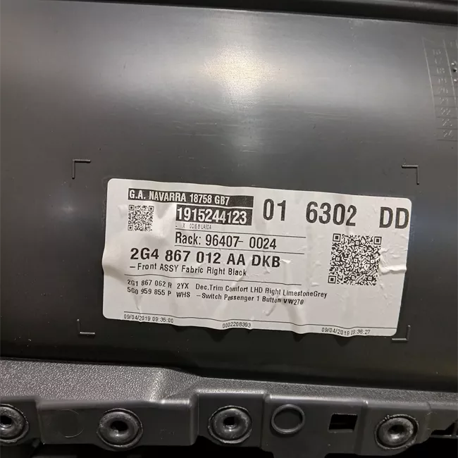 Pannello interno porta anteriore destro Tessuto nero titanio