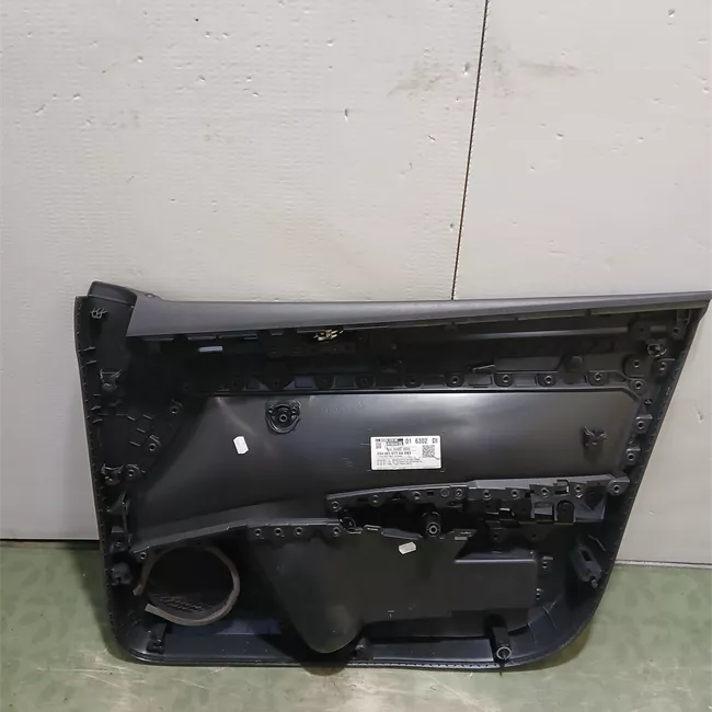 Pannello interno porta anteriore sinistro Tessuto nero titanio