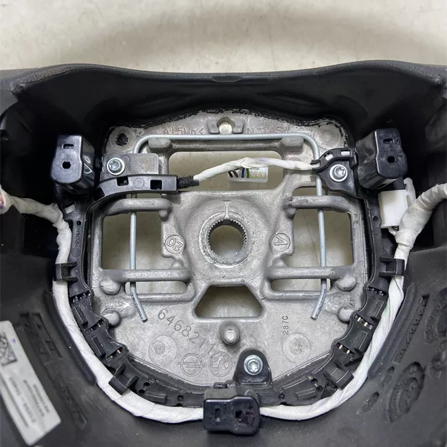 Volante Pelle/comandi velocità nero