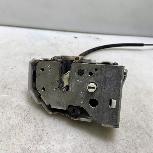 Serratura porta posteriore sinistra