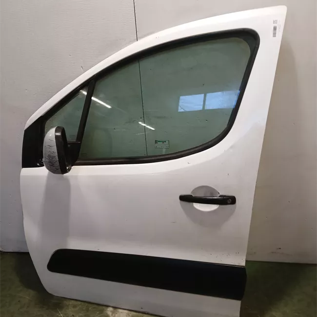 Porta anteriore sinistra