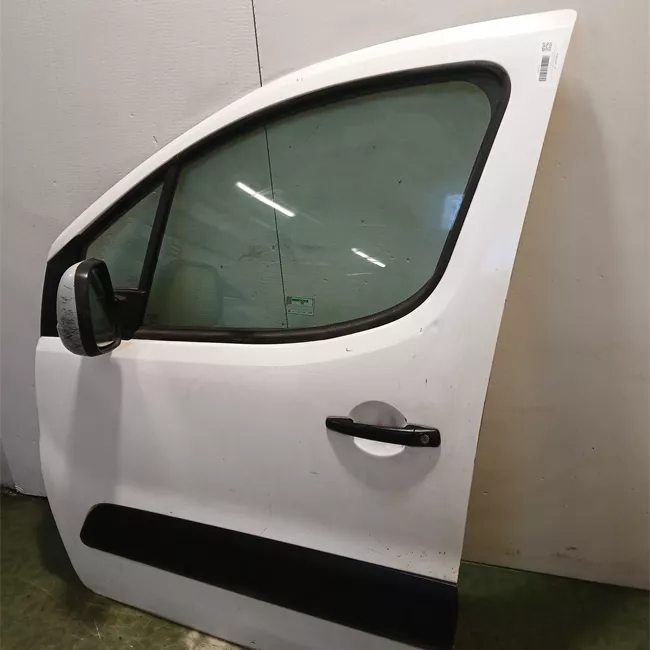 Porta anteriore sinistra