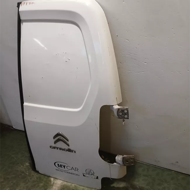 Porta carico posteriore a battente destra Lamierata