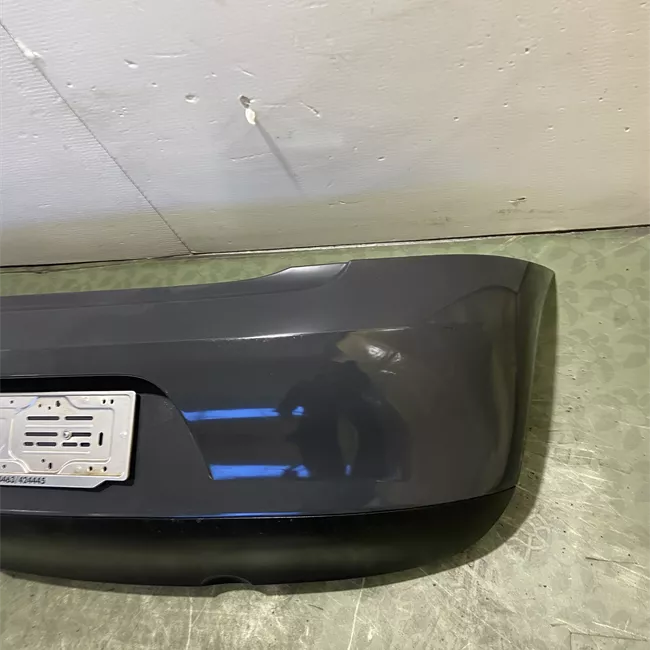 Paraurti posteriore Nero