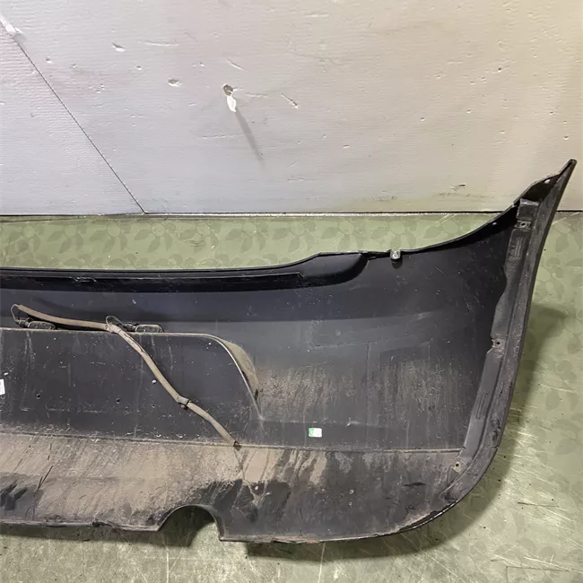 Paraurti posteriore Nero